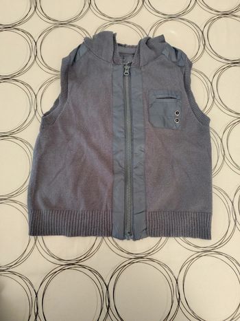 Gilet zippé fin 3 ans