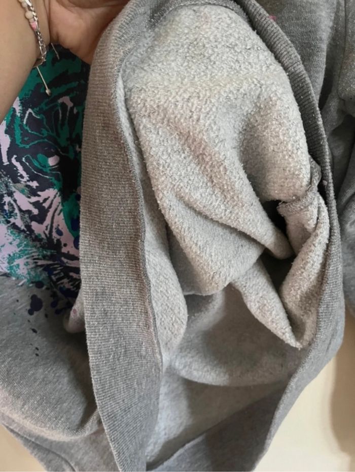 Pull gris - photo numéro 3