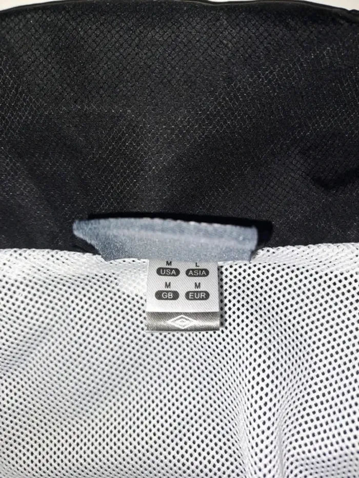 Magnifique veste Umbro - photo numéro 10