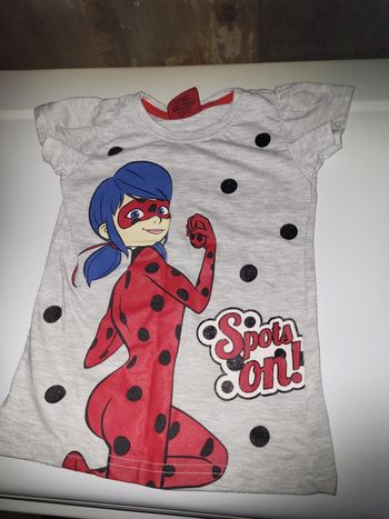 Bonsoir vend haut fille taille 4 ans