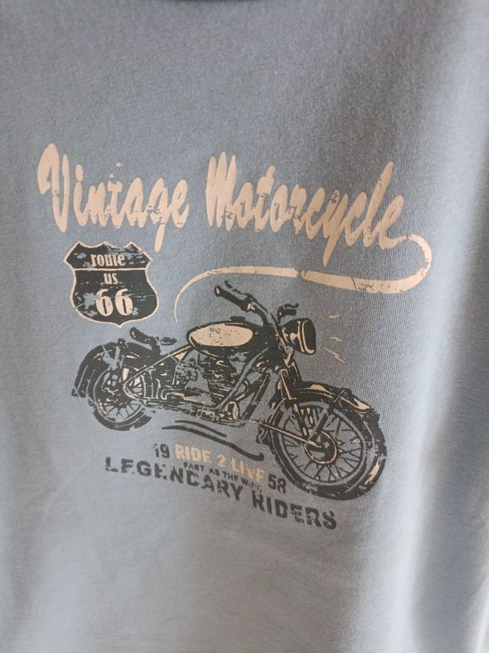 T-shirt taille 14 ans - photo numéro 2