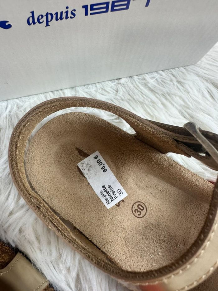 Paire de sandales Reqins taille 30 - photo numéro 4