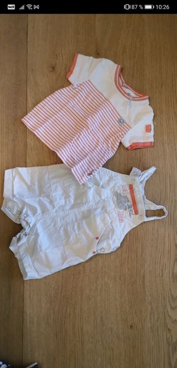 Ensemble salopette et t shirt 6 mois