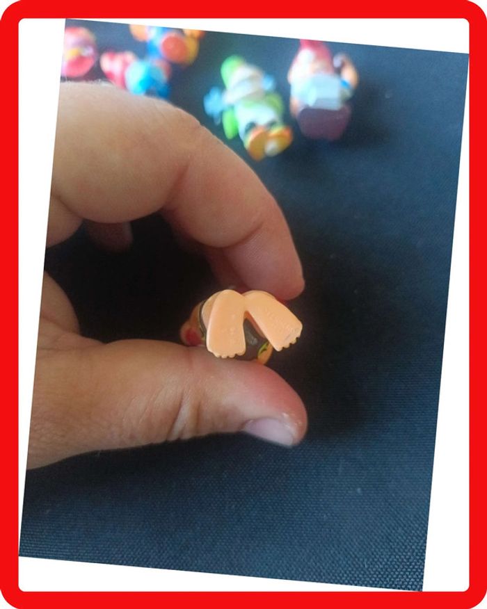 Petit figurine vintage Ferrero kinder - photo numéro 7