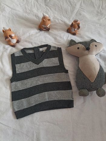 Pull sans manches 12 mois