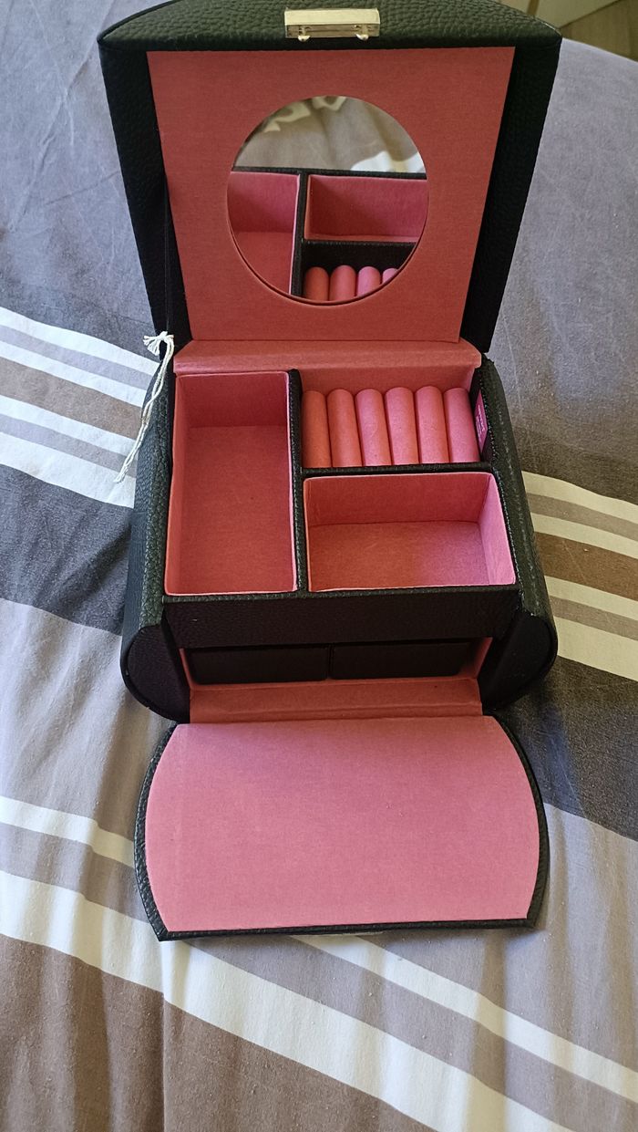 Boite a bijoux - photo numéro 4