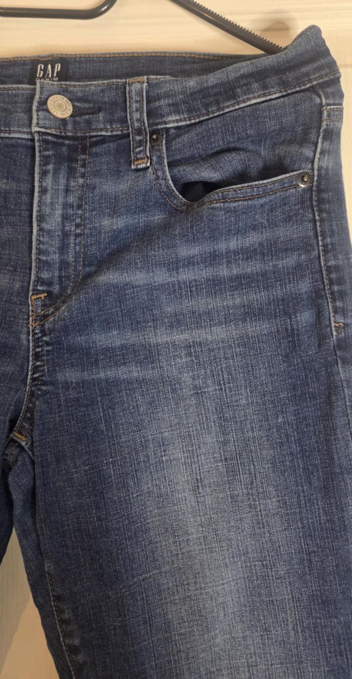 Jean GAP Denim 29R Classic Straight – Coupe droite intemporelle – Excellent état - photo numéro 9