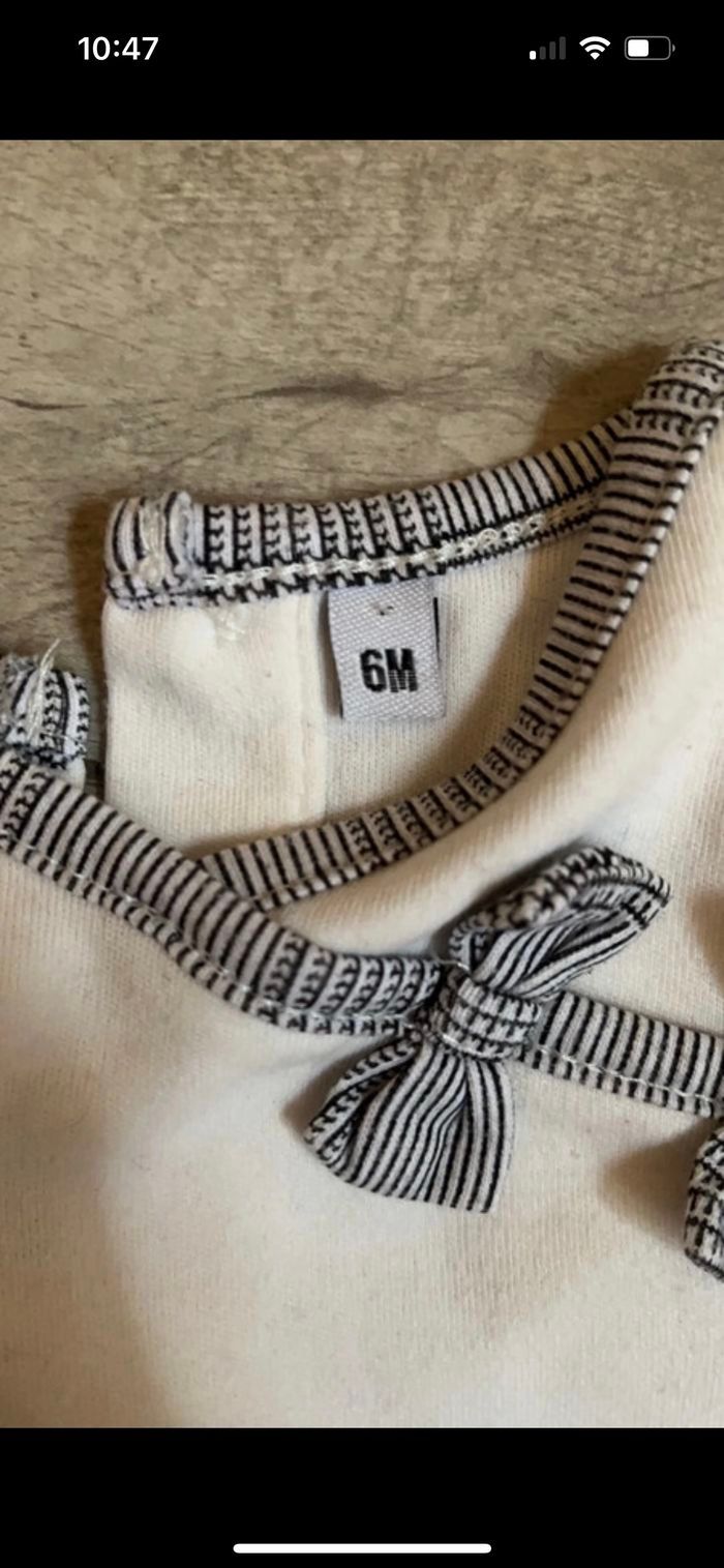 Ensemble 6 mois - photo numéro 2