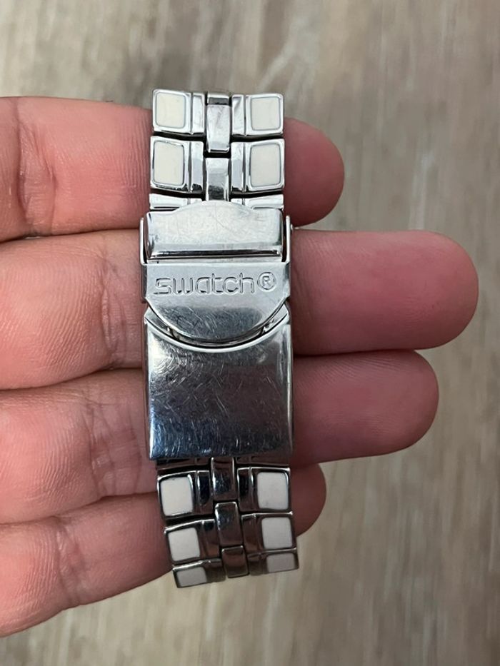 Montre Swatch - photo numéro 5
