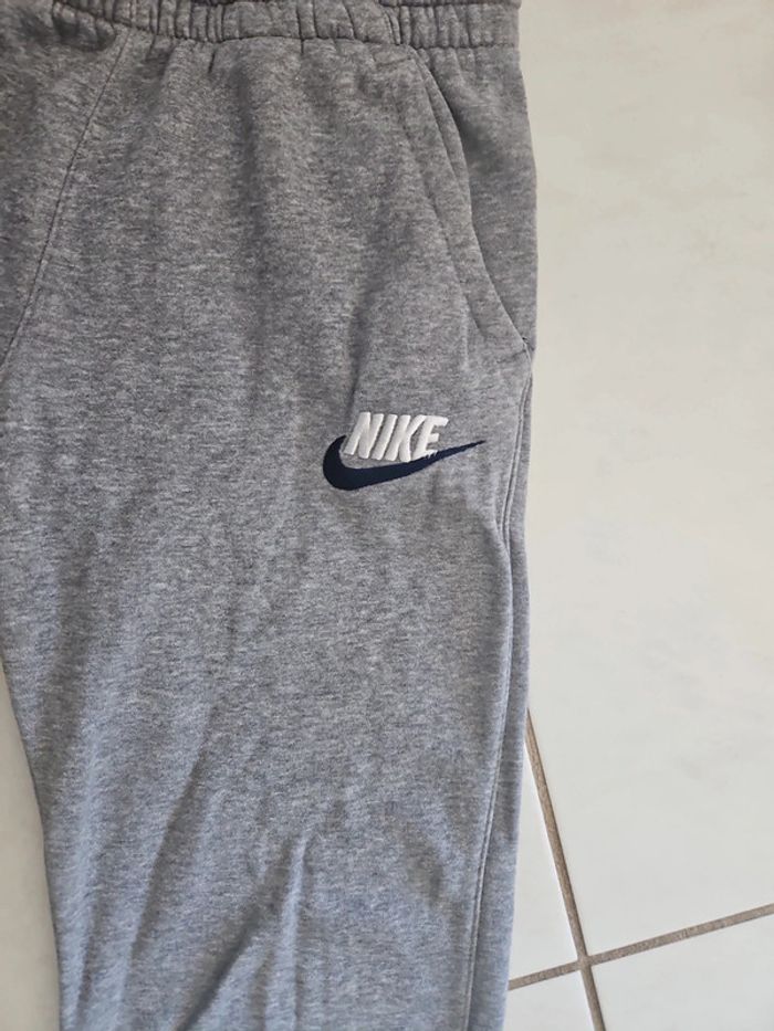 Pantalon de survêtement nike 10/12 ans cont6 - photo numéro 4