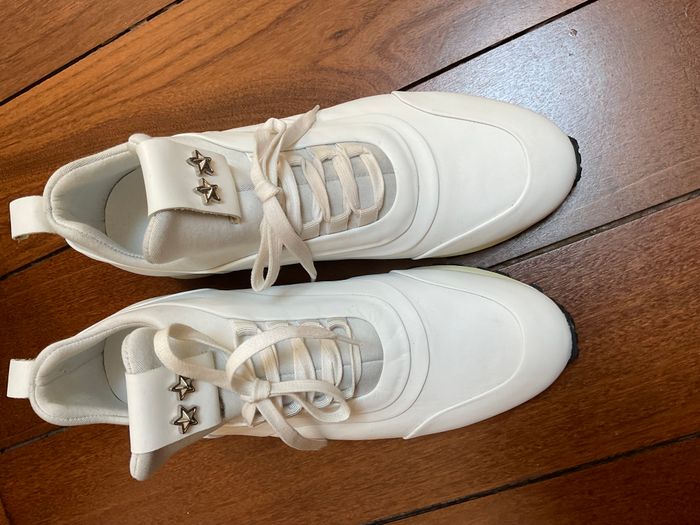 chaussures maison tigiano blanche neuve  t 42
