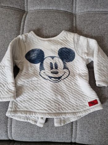 Pull Mickey 6 mois