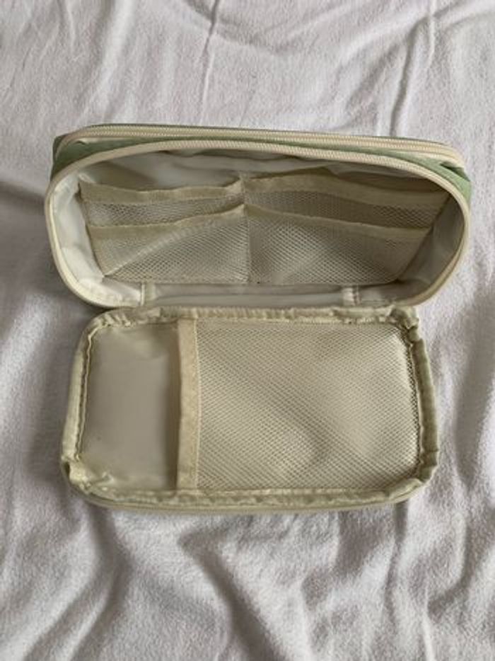 Trousse scolaire - photo numéro 5