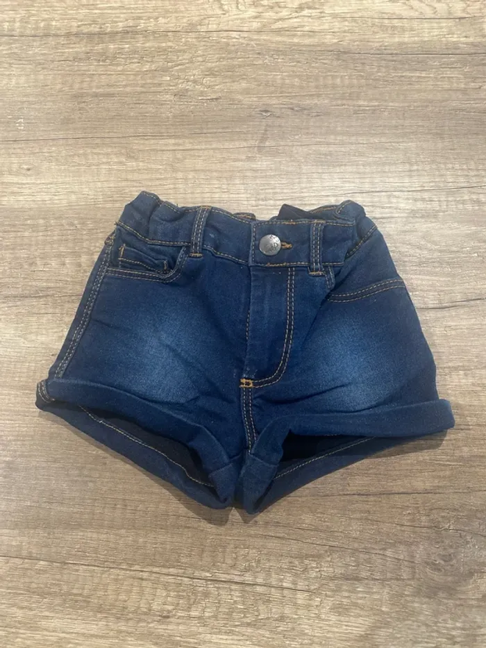 Short jean