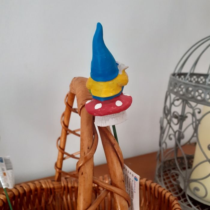 Neuf: 2 figurines Nain de jardin sur pic - photo numéro 3