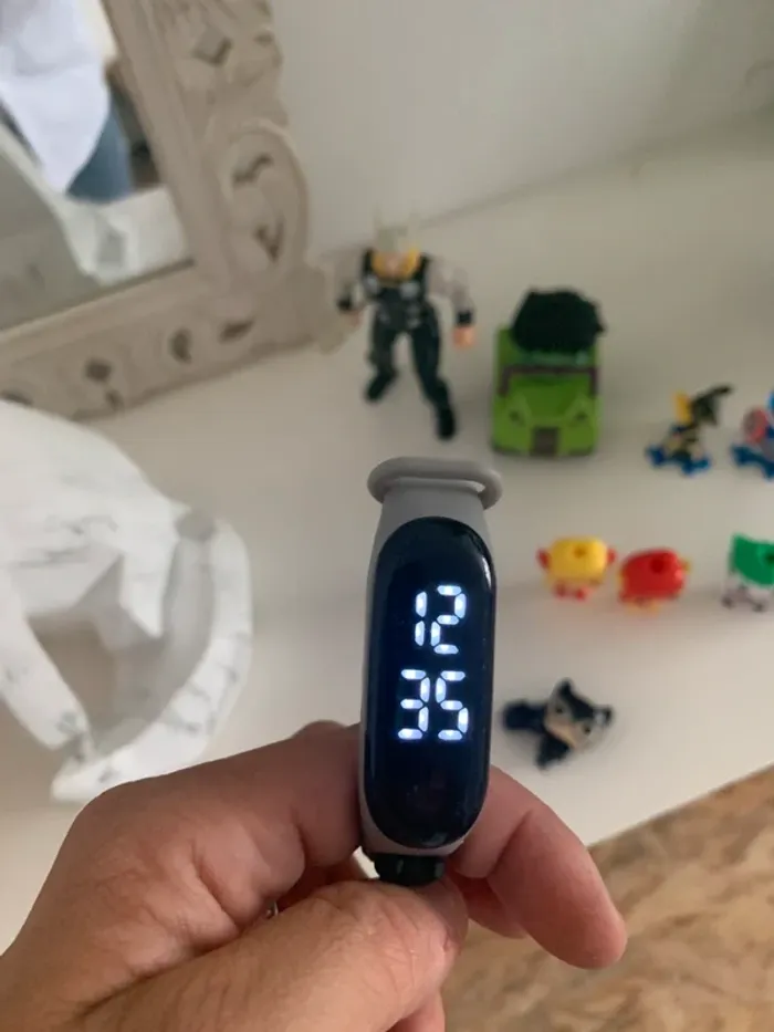 Lot jouets Marvel - photo numéro 10