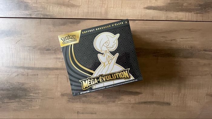 ETB mega gardevoir ( lire l’annonce )