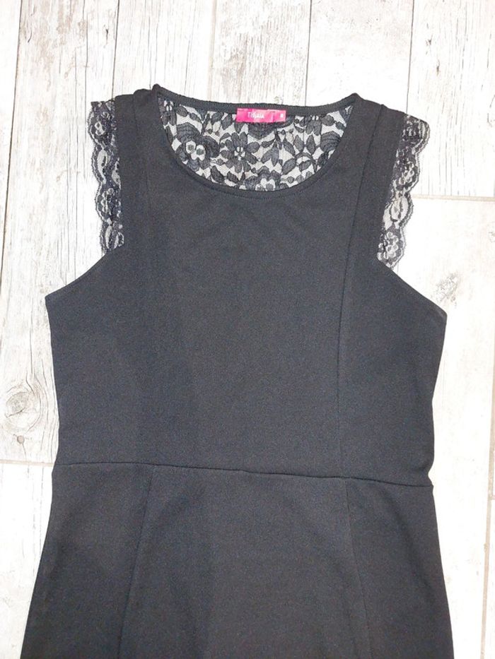 Robe noire 38 - photo numéro 3