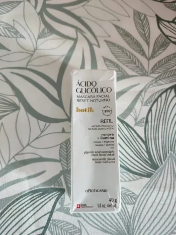 Oboticario acide glycolique masque visage réinitialisation de nuit