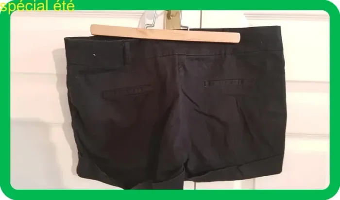 Short noir taille 12 (40) - photo numéro 2