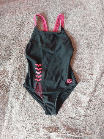 maillot de bain 6-7 ans