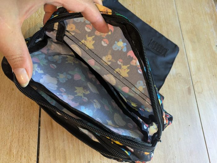 Trousse Pokémon – Pikachu, Tortank, Dracaufeu, Florizarre – école, stylos, rangement - photo numéro 5