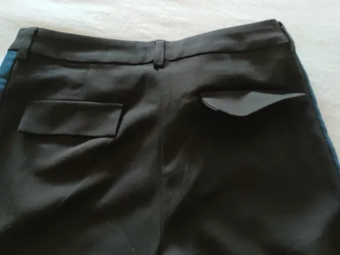 Pantalon neuf - photo numéro 3