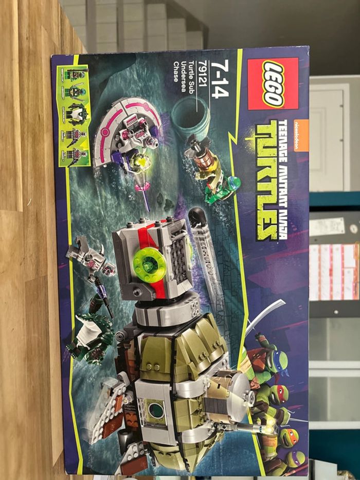 LEGO Set #79121 Teenage Mutant Ninja Turtles : Course poursuite sous-marine - photo numéro 2