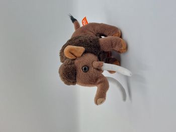 Peluche doudou mammouth WILD REPUBLIC 22 cm hors queue