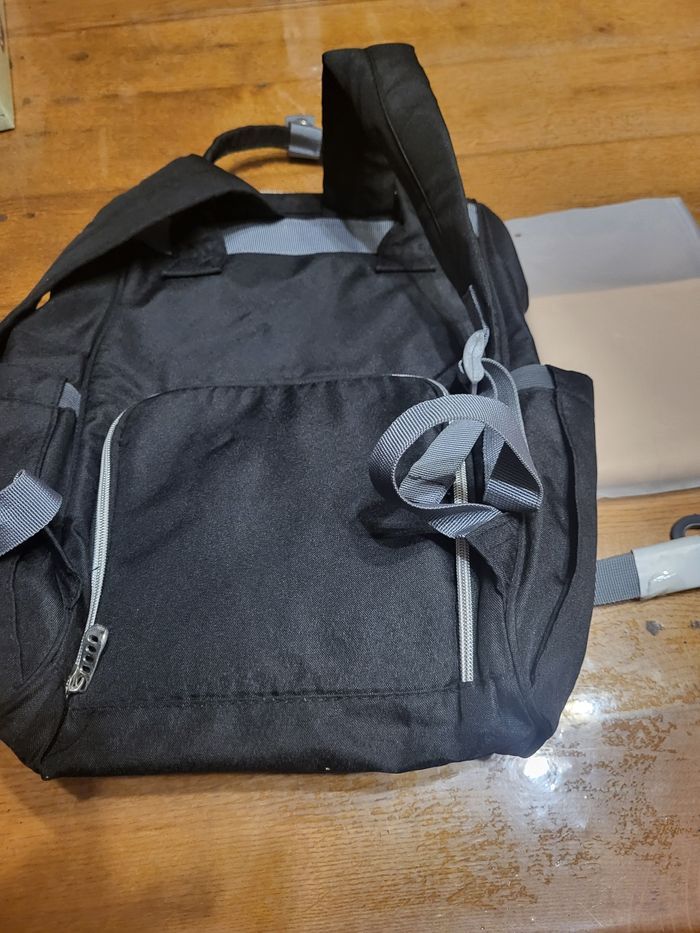 Sac a langer neuf - photo numéro 2