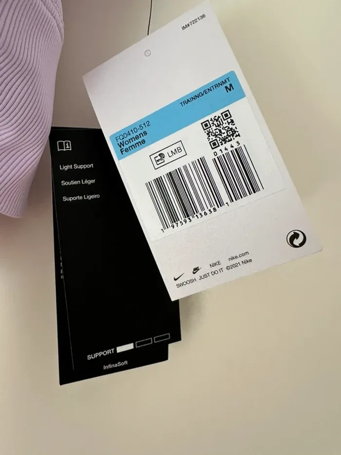 Brassière Nike pour femme pour taille M neuf - photo numéro 2
