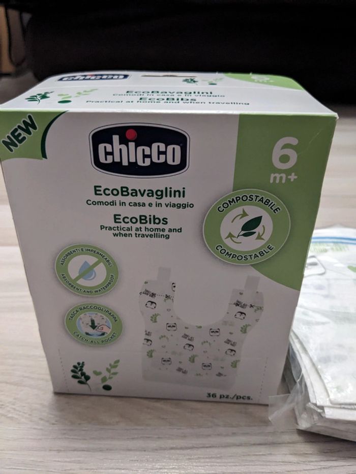 Lot de 53 bavoirs jetables - photo numéro 2