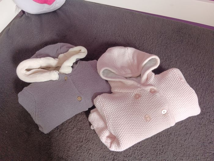 Manteau à capuche bébé fille (le lot de 2)