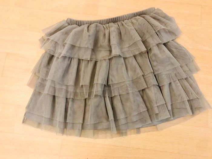 Jupe fille taille 9/10 ans grise