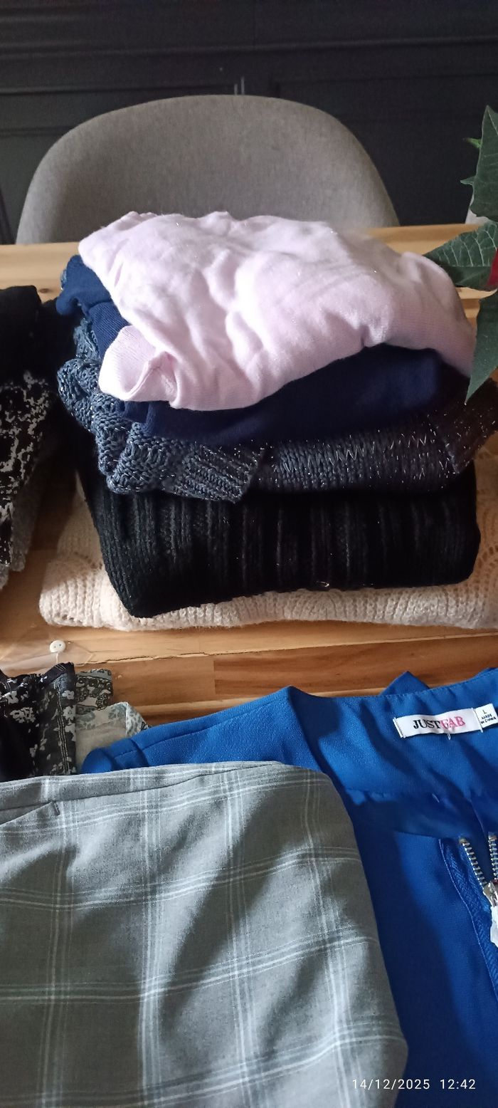 Lots de 30 vêtements (0,60€ par pièces) - photo numéro 4