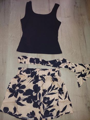 Ensemble haut/short +ceinture T 38 neuf