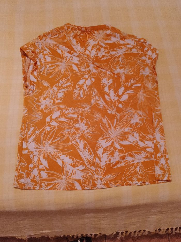 Vends Tee shirt femme. - photo numéro 2