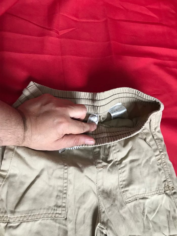 Lot de 2 panralons+1 shirt enfant taille 10 ans - photo numéro 17