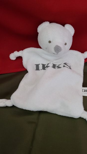 Ours IKKS doudou plat blanc