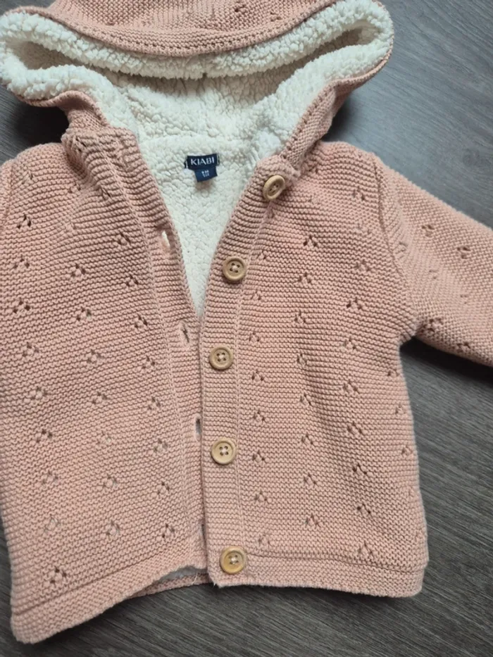 Magnifique gilet veste en maille et polaire kiabi 9 mois - photo numéro 2