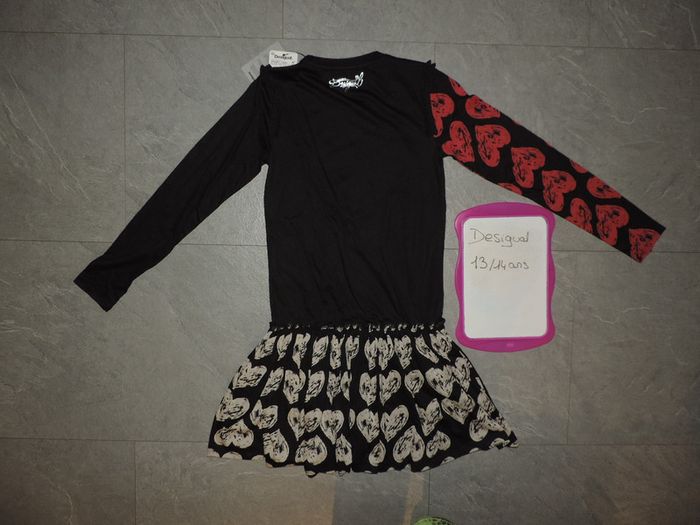 robe desigual taille 13/14 ans - photo numéro 3