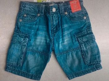Short 2/3 ans neuf avec etiquette