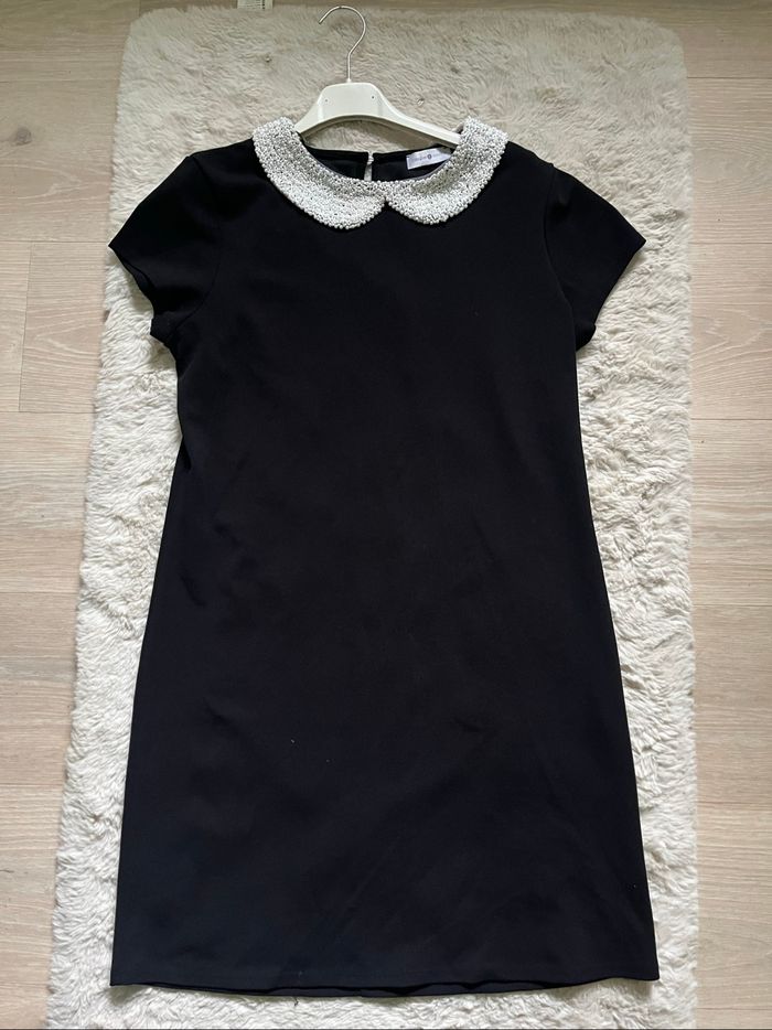Robe noir