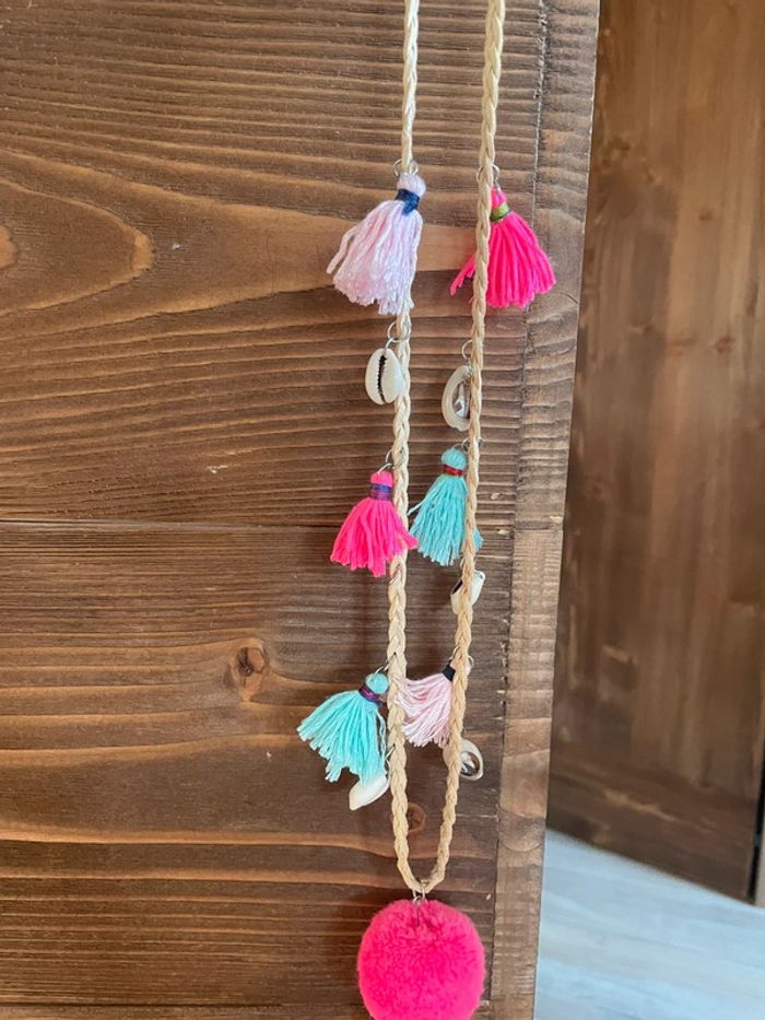 Collier long coquillage et pompon rose et bleu - photo numéro 3