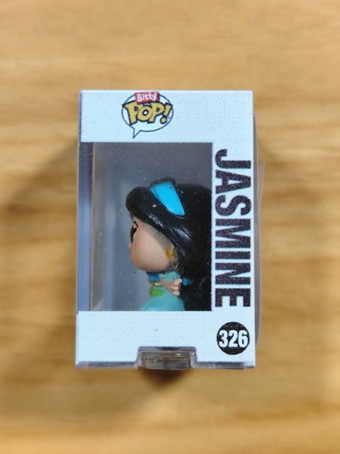 Lot De 2 Bitty Pop! Disney Princess - Aurora 325 et Jasmine 326 - photo numéro 7