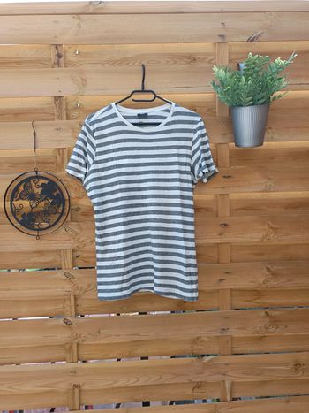 T-shirt taille S