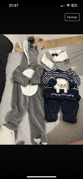 Lot combinaison et pyjama