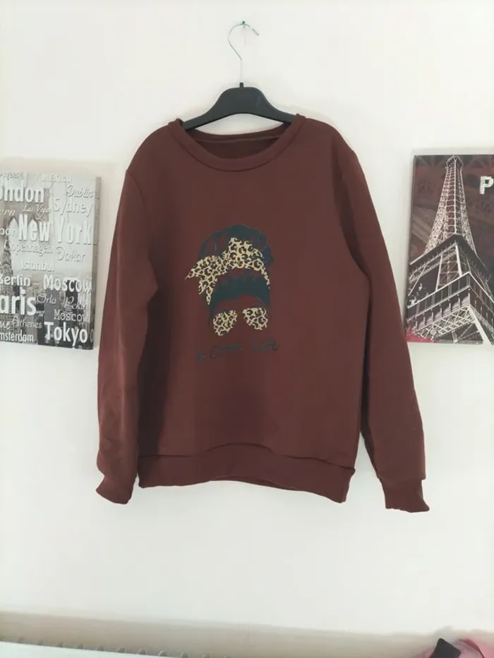 Sweat 14 ans neuf