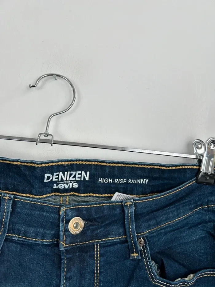 Jean Levi's Denizen Femme Bleu Marine W33 L30 | High Rise Skinny | Taille FR44 | Très Bon État BP83 - photo numéro 3