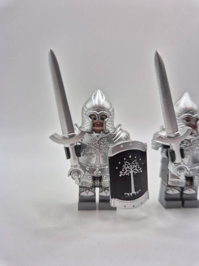 Figurines type lego 2 guerriers de minas tirith du gondor seigneur des anneaux / hobbit - photo numéro 3